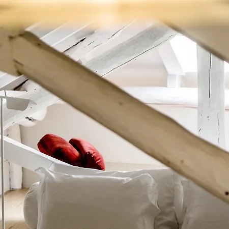 Konukevi Malmerendas Boutique 4*